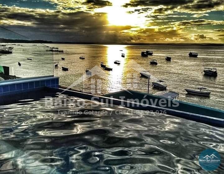 Casa de Luxo à Venda Frente ao Mar