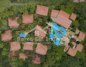 Resort em Morro de São Paulo à Venda | Luxo, Completo e Vista ao Mar | 44 suítes e 10 duplex 2 Resort de luxo com piscinas e vista para o mar em Morro de São Paulo, Bahia.
