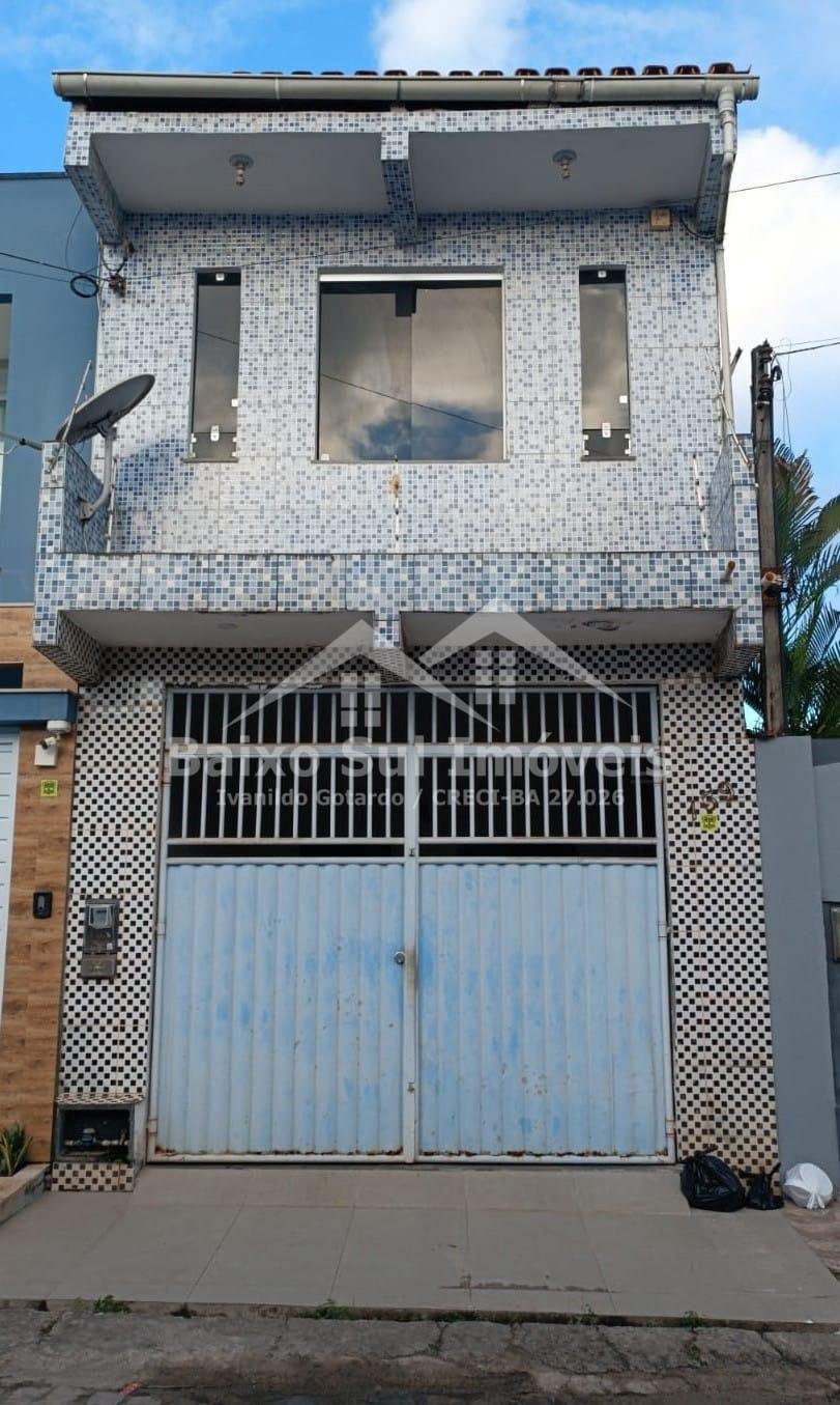 Casa no Centro de Valença BA