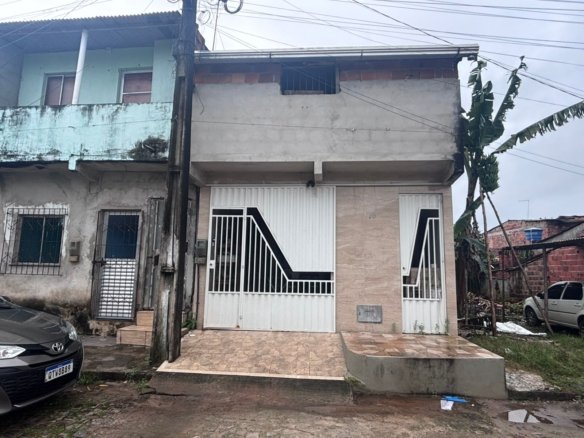 Casa à venda em Valença BA